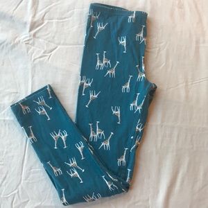 Giraffe print leggings
